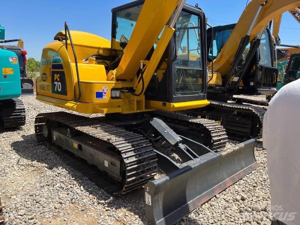 Komatsu PC 70 Bagri goseničarji