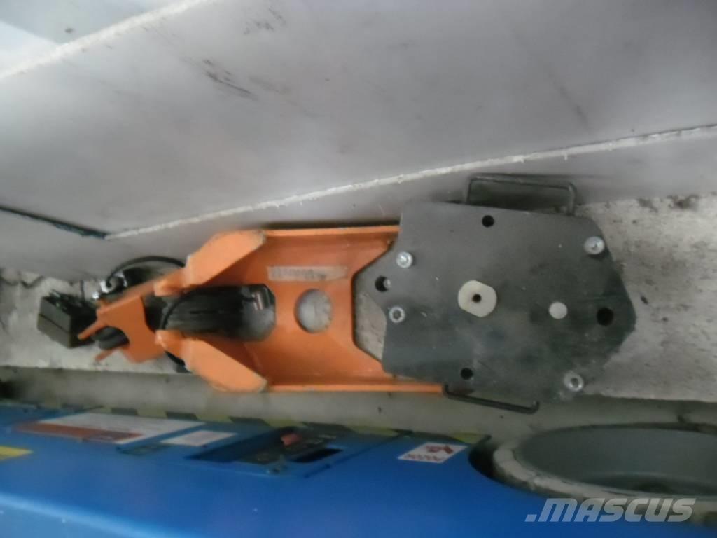 BG Lift M 250 Dvigala na gosenicah