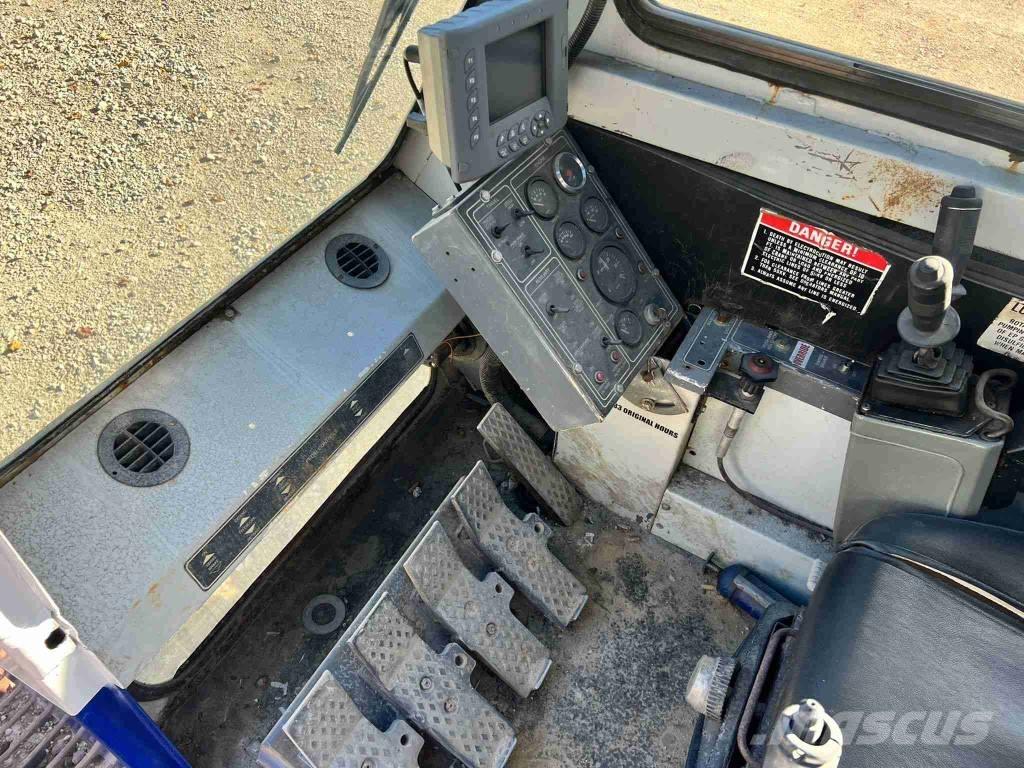 Mantis 10010MX Dvigala na gosenicah