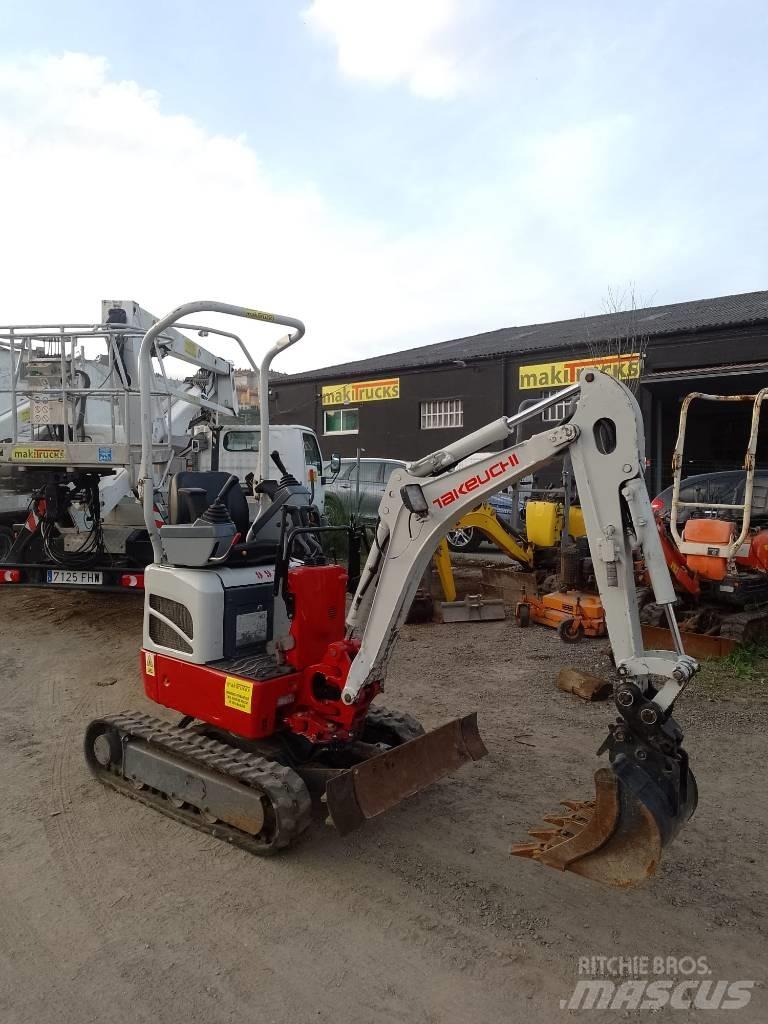 Takeuchi TB210R Mini bagri <7t