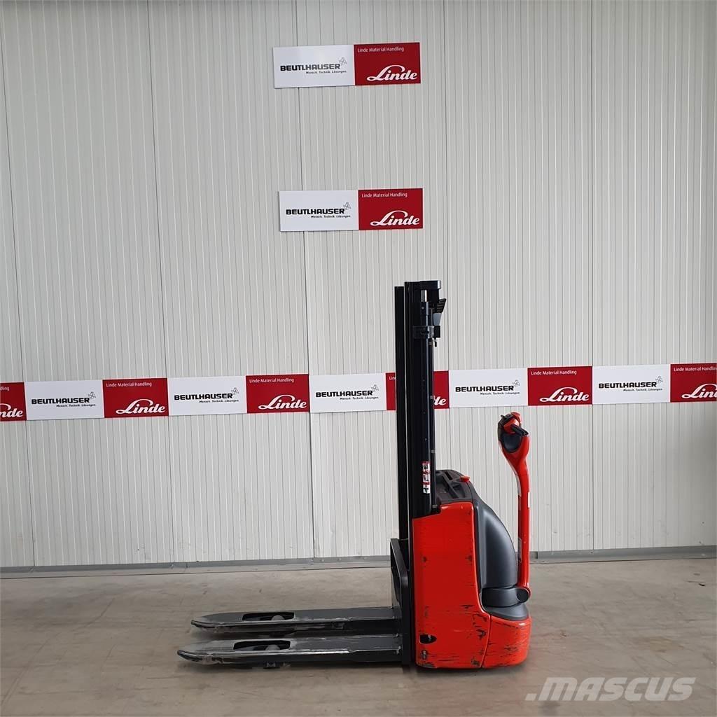 Linde L10 Ročni električni viličar