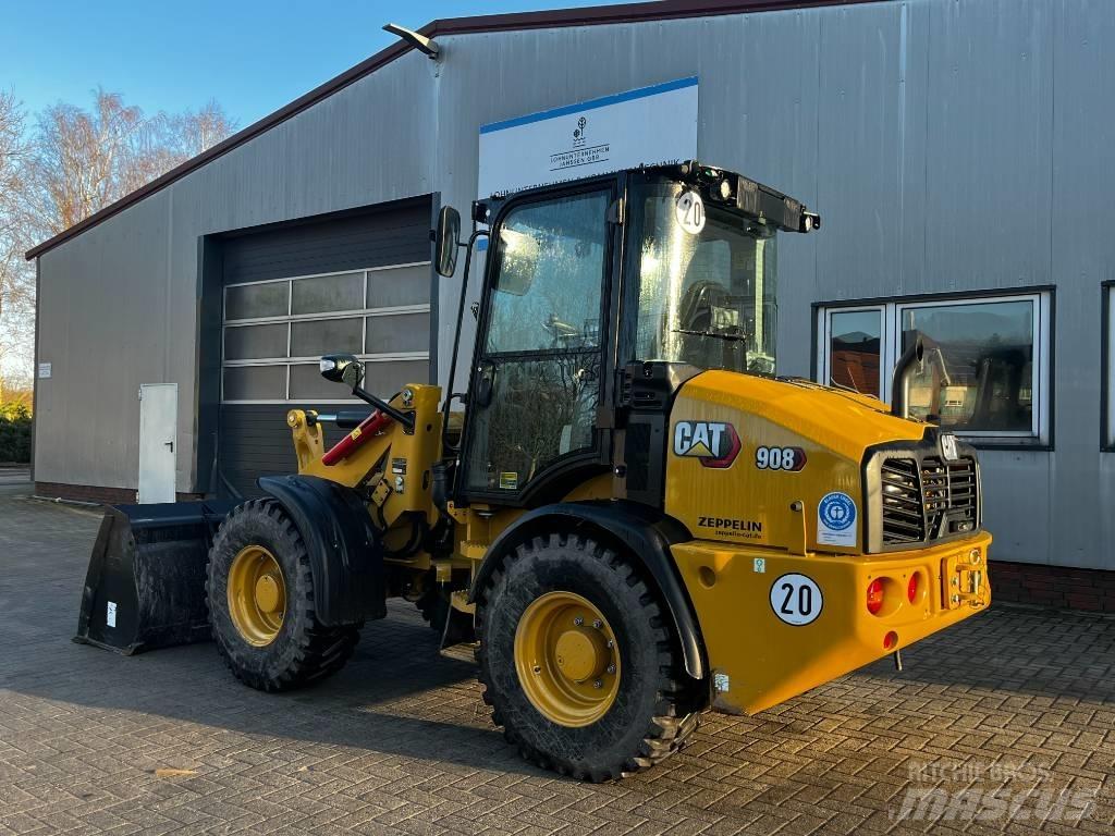 CAT 908 Kolesni nakladalci