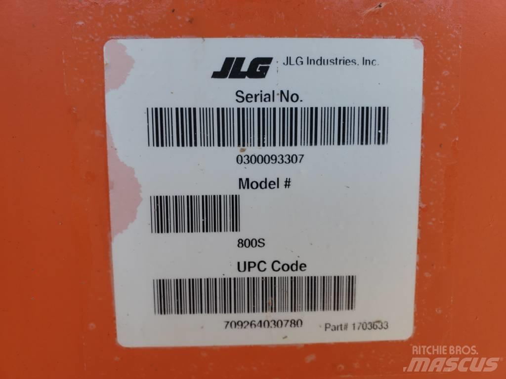 JLG 800 S Terenski viličar