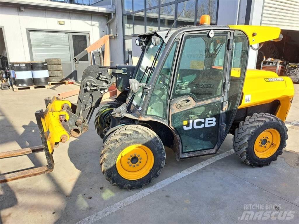 JCB 516-40 AGRI Kmetijstvo - drugo