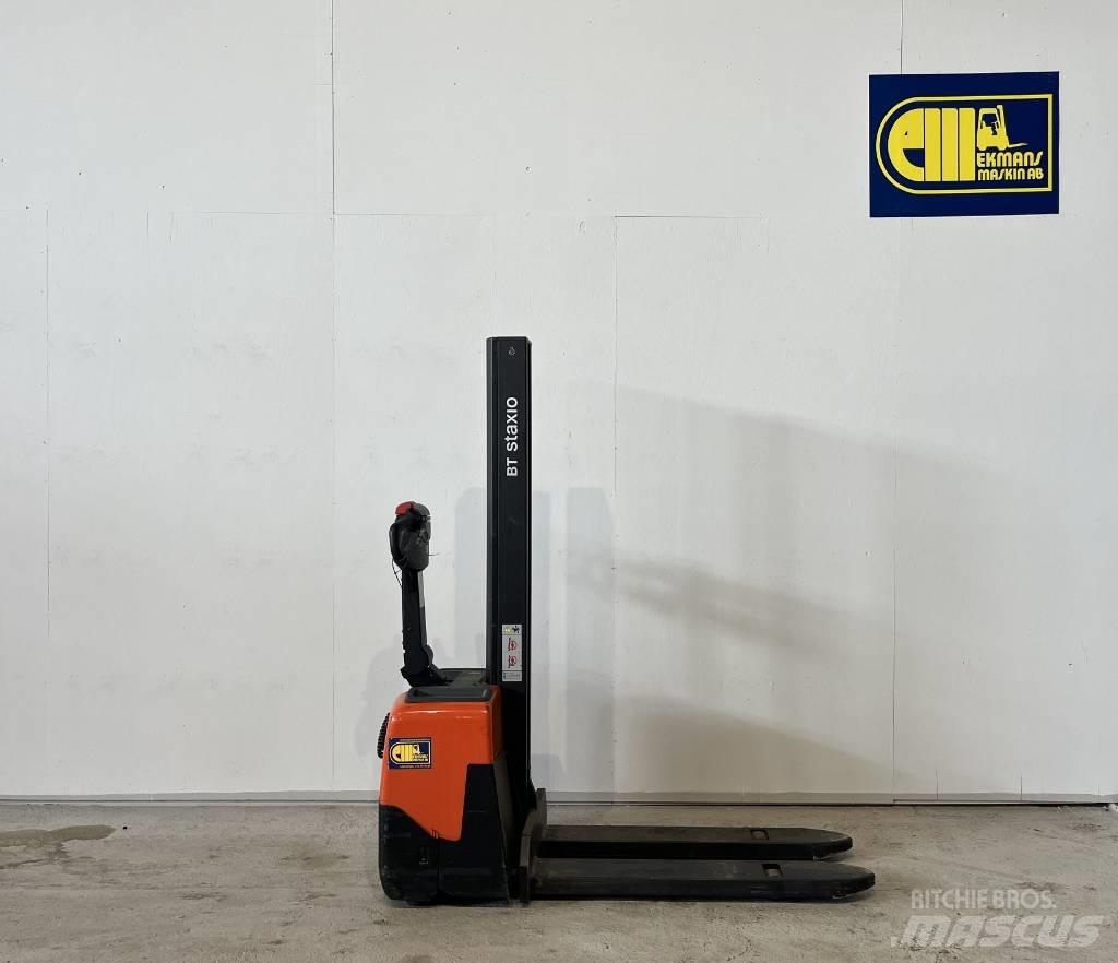 BT Truck HWE100 Samopogonski ročni viličarji
