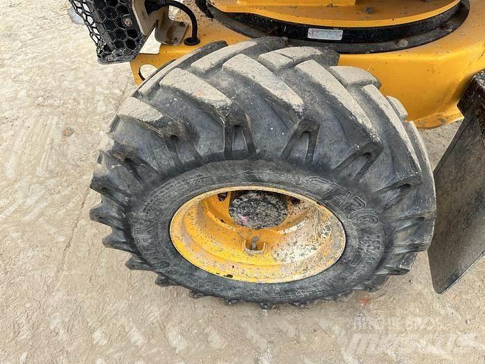 JCB 3STH Ne cestni demperji