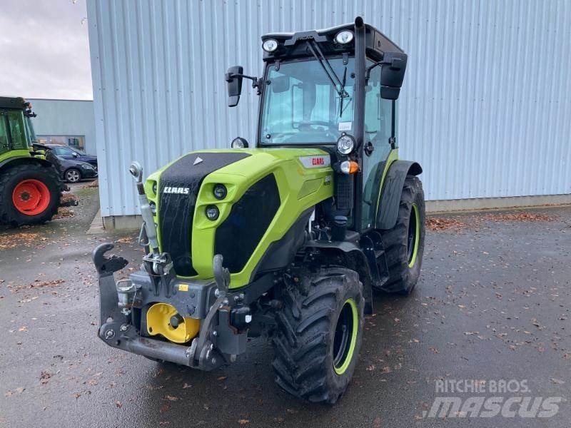 CLAAS NEXOS 240 S Traktorji