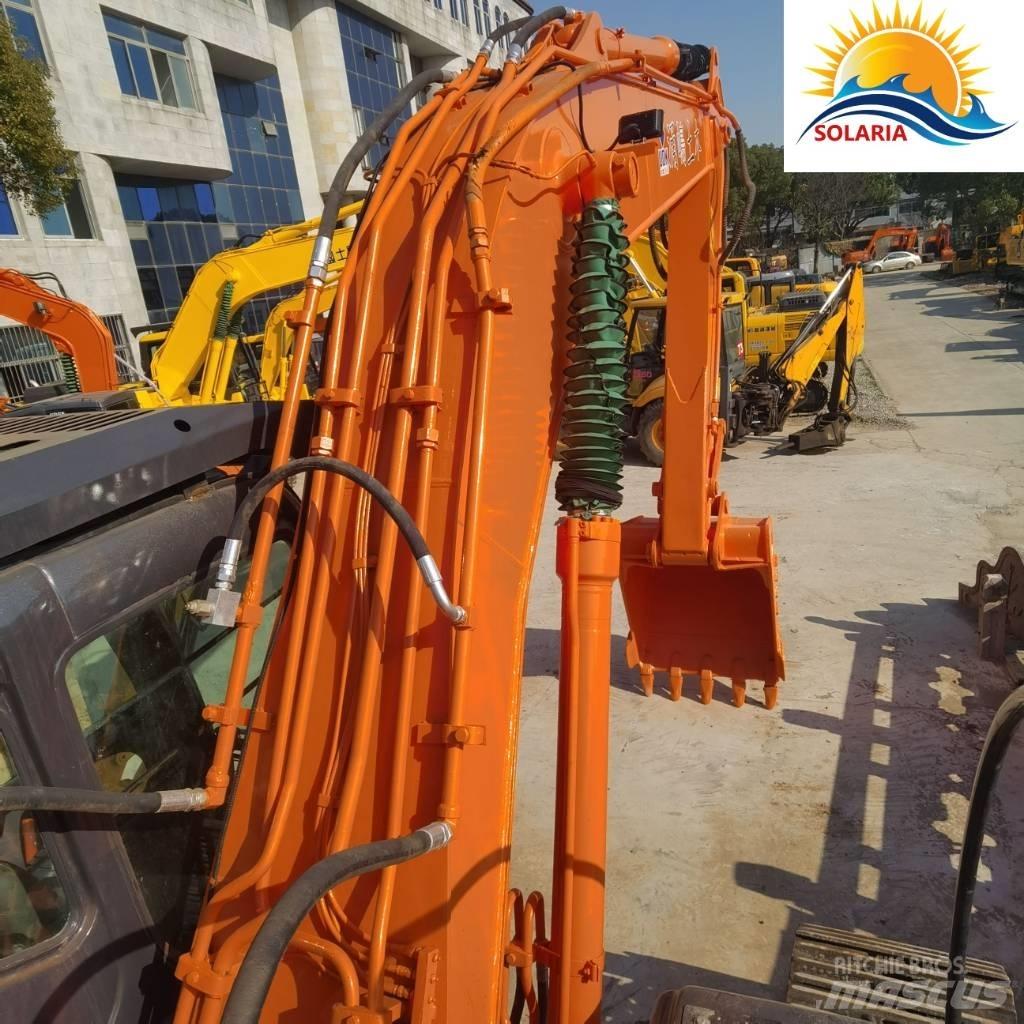 Hitachi ZX 200 Bagri goseničarji