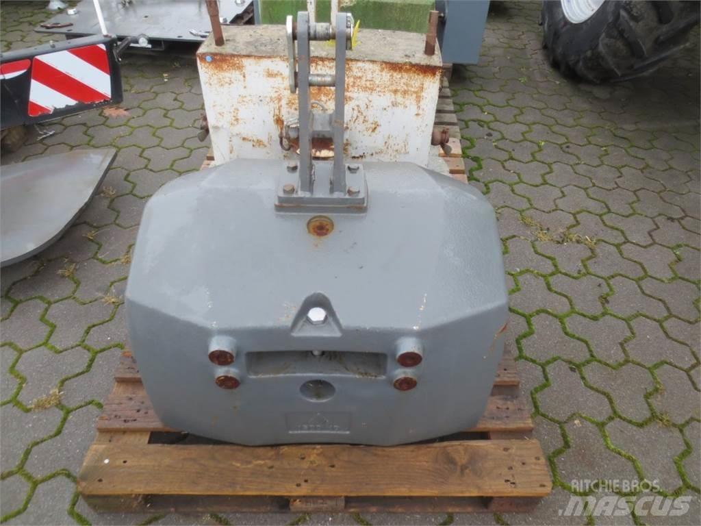 Agri CON 1500KG Prikolica za bale