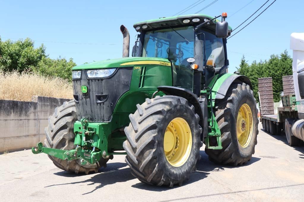 John Deere 7215 R Traktorji