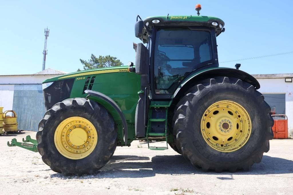 John Deere 7215 R Traktorji