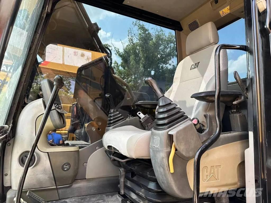 CAT 315D2 Bagri goseničarji