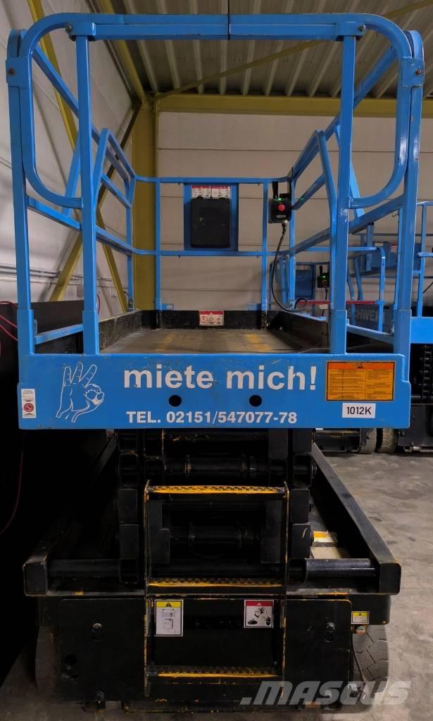 Haulotte Compact 12 Škarjaste dvižne ploščadi