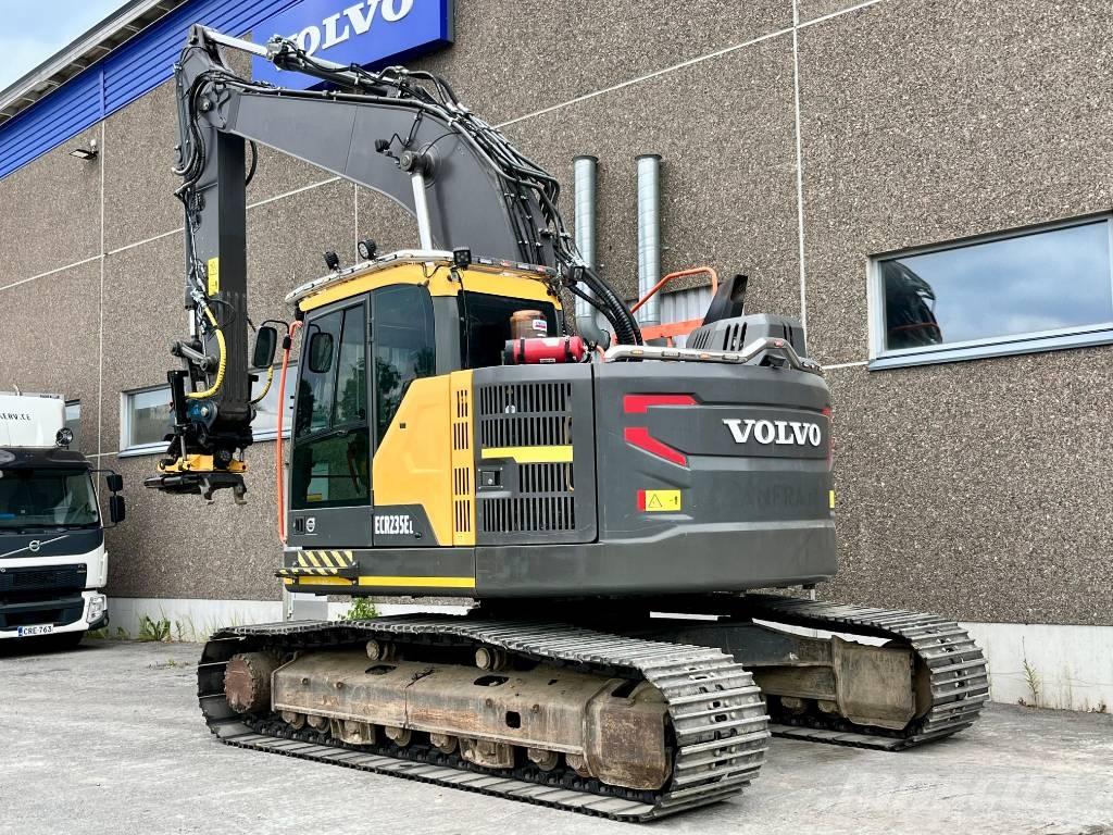 Volvo ECR 235 E Bagri goseničarji