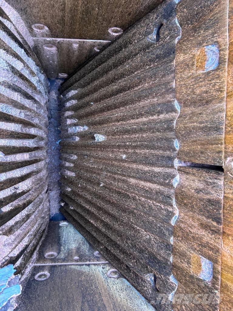 Extec C10 Mobilni drobilniki