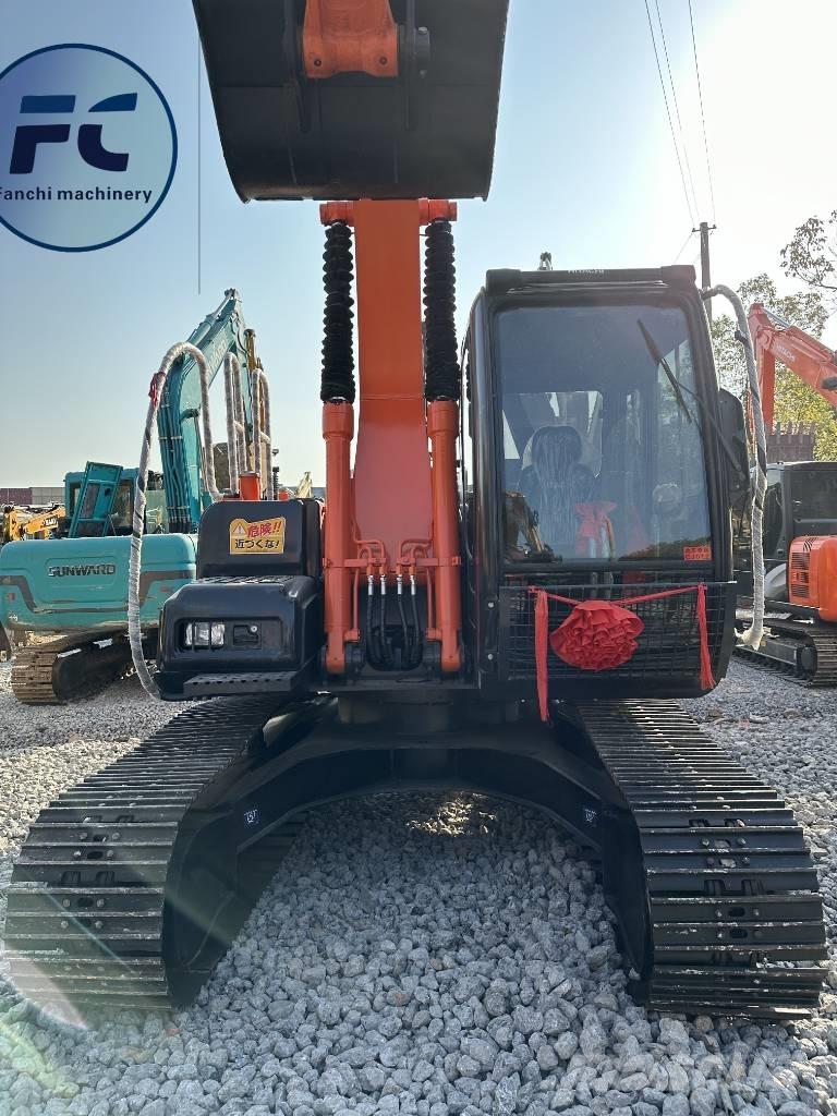 Hitachi ZX 120 Bagri goseničarji