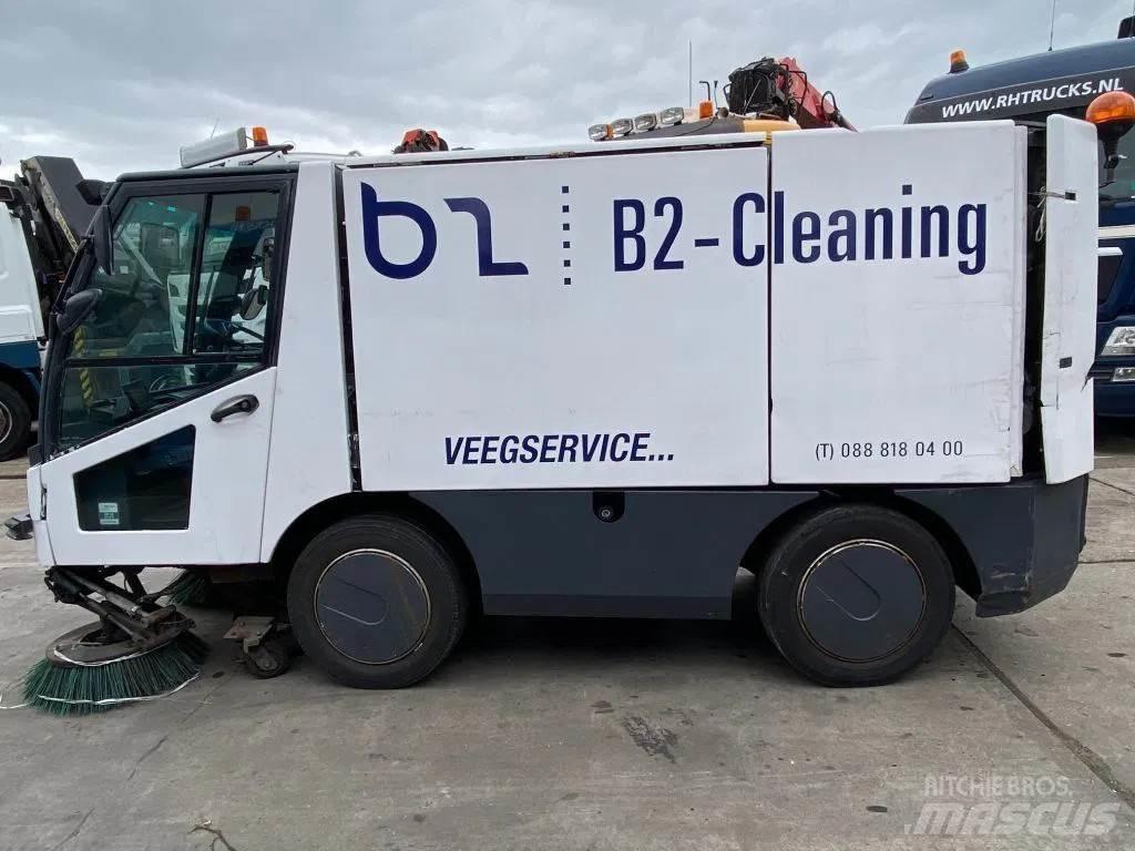 Mfh 2500 Cestni pometači