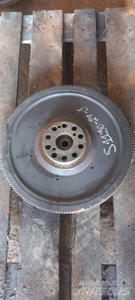 Scania R 440.   1805086 Motorji