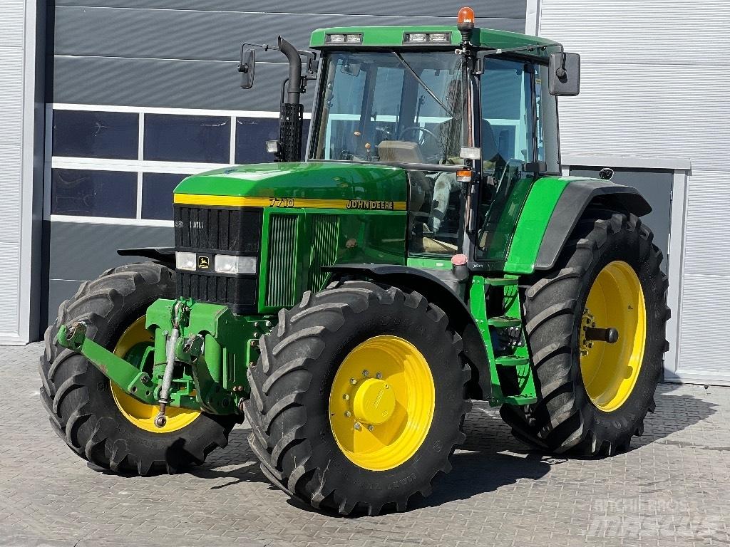 John Deere 7710 PQ Traktorji