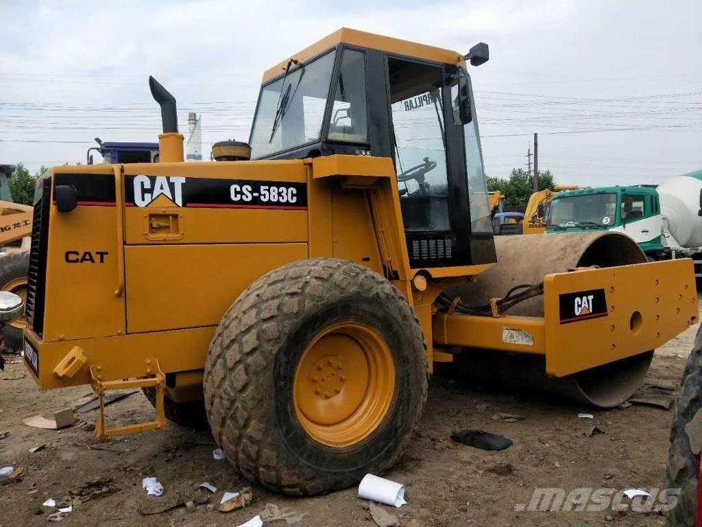 CAT CS583C Enojni valjarji