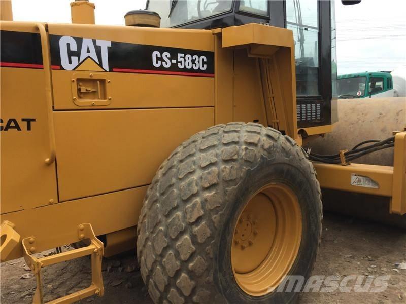 CAT CS583C Enojni valjarji