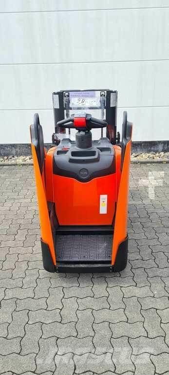 Toyota BT SPE200D Ročni električni viličar