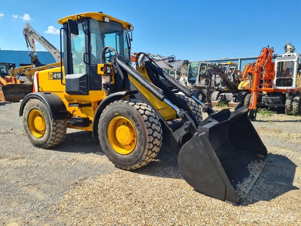 JCB 416HT Kolesni nakladalci