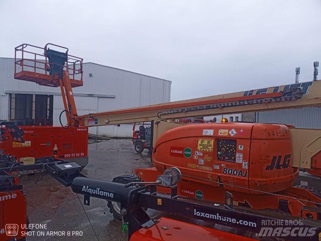 JLG 800 AJ Zglobne dvižne ploščadi