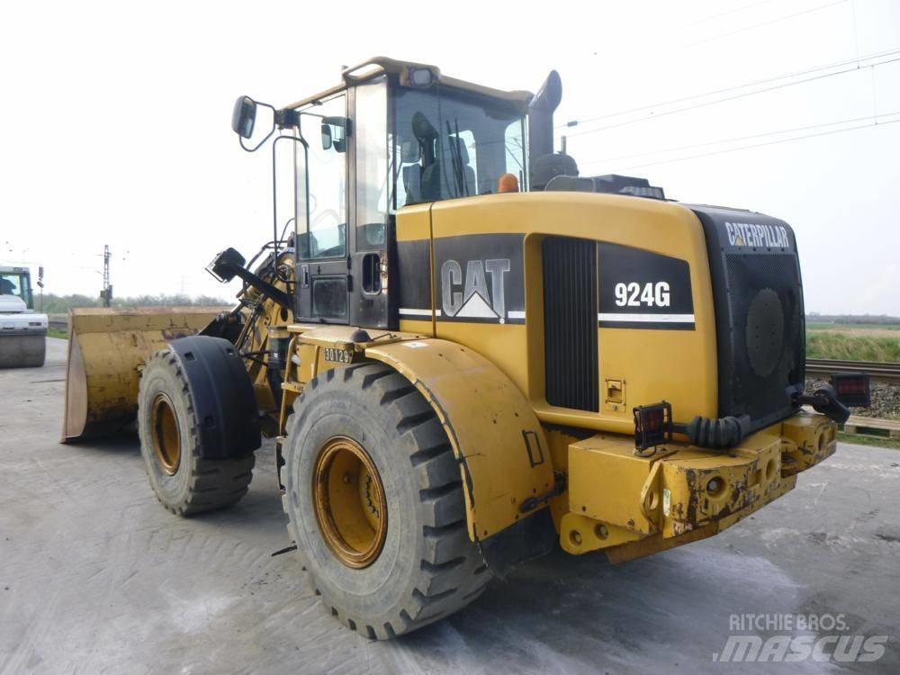 CAT 924 G HL Kolesni nakladalci