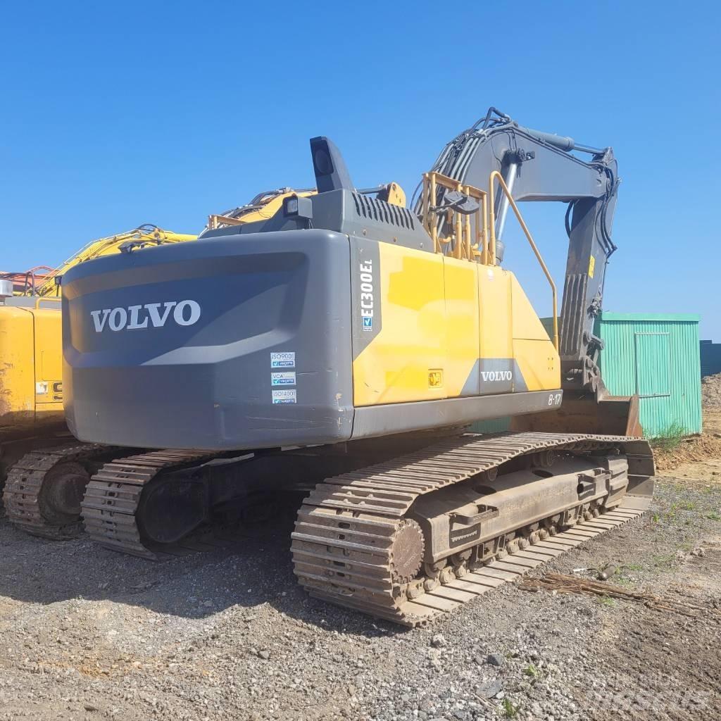 Volvo EC 300 Bagri goseničarji