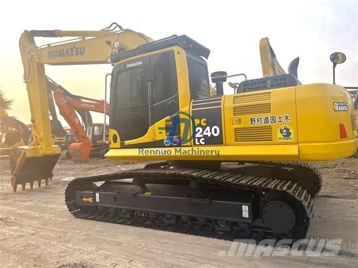 Komatsu PC 240 -8 Bagri goseničarji