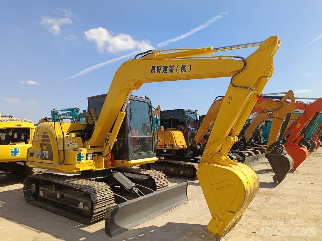 Komatsu PC 70 Bagri goseničarji