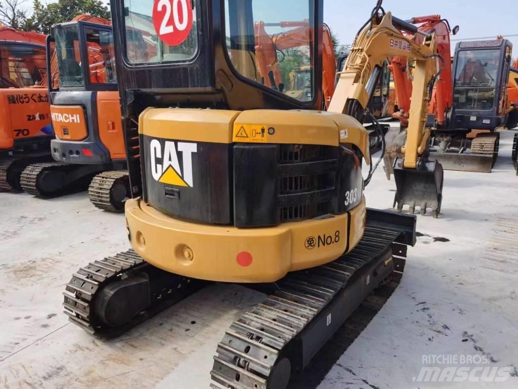 CAT 303 Mini bagri <7t