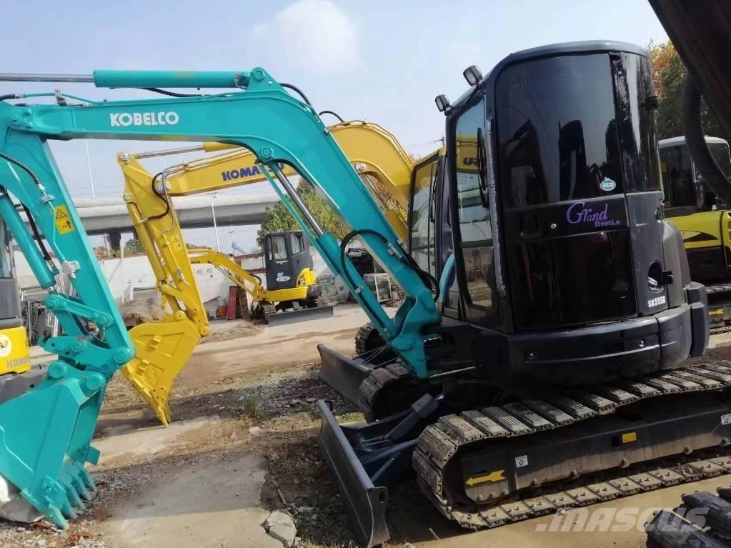 Kobelco SK55 Bagri goseničarji
