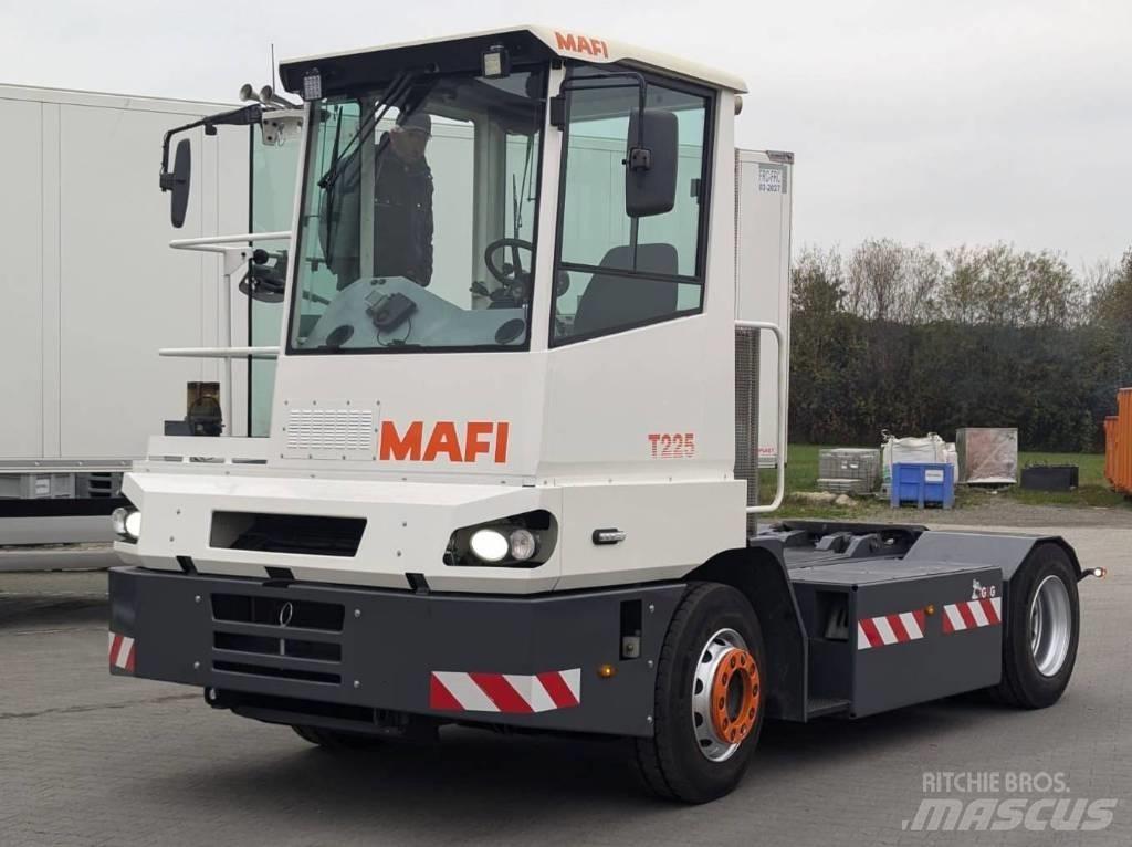 Mafi T 225 D Terminalni vlačilci