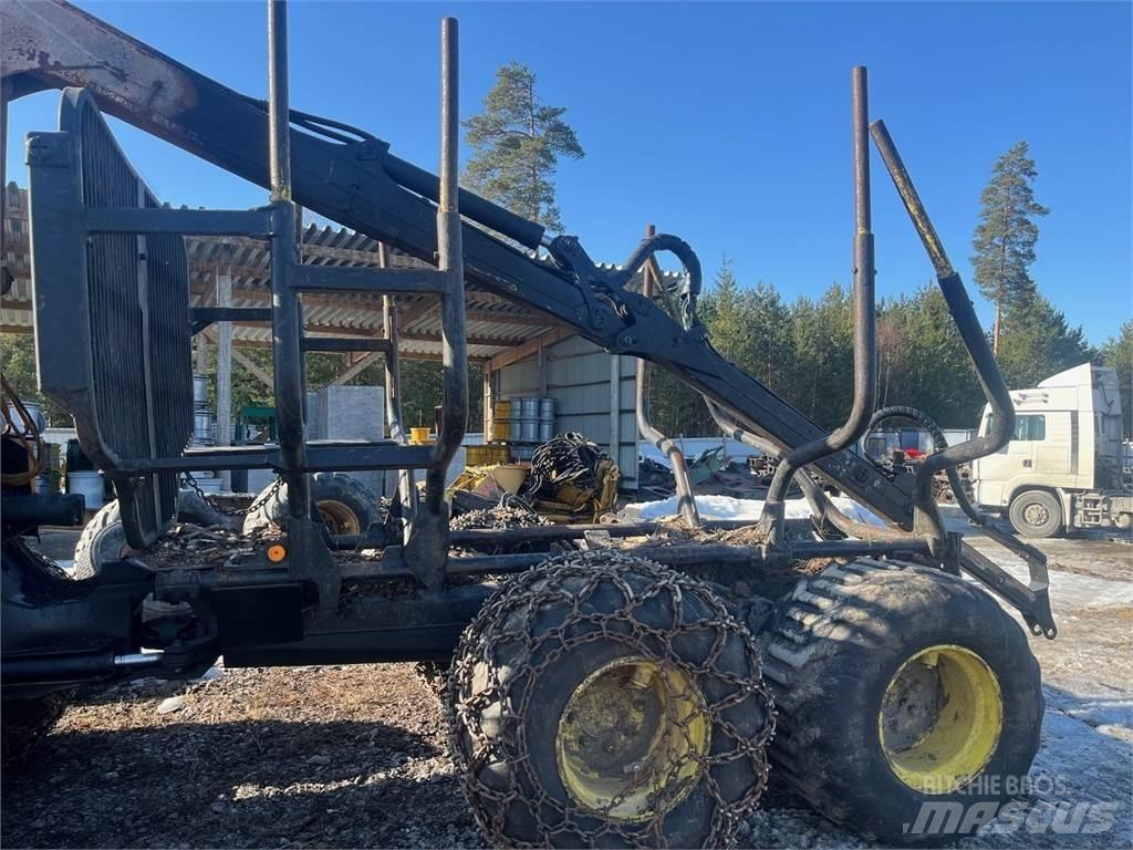 Timberjack 810B Forwarderji