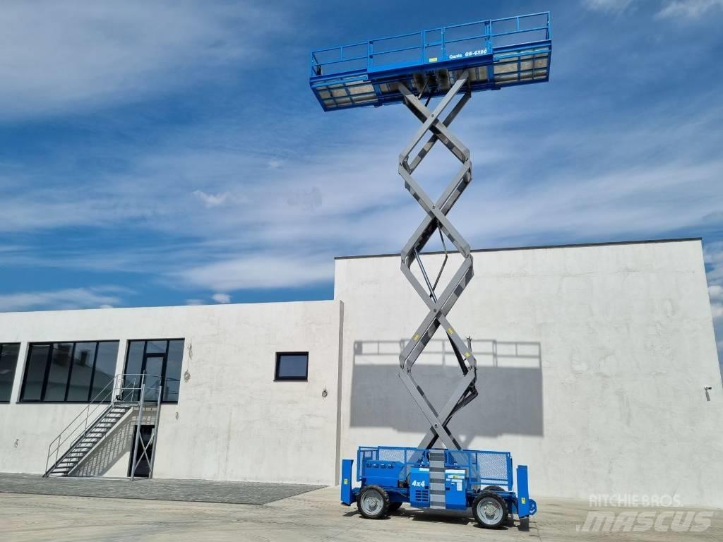 Genie GS 4390        P478 Škarjaste dvižne ploščadi
