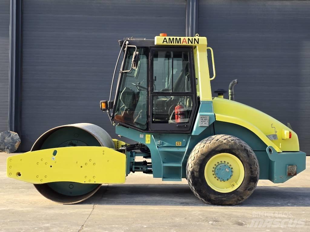 Ammann VV 700 D Kombinirani valjarji