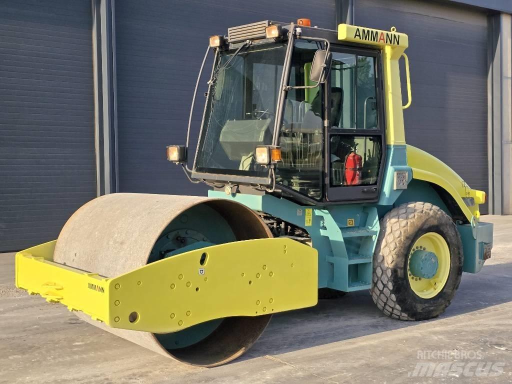 Ammann VV 700 D Kombinirani valjarji