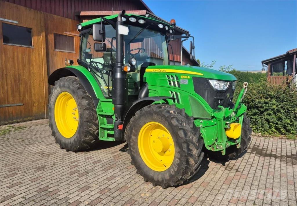John Deere 6130R Traktorji