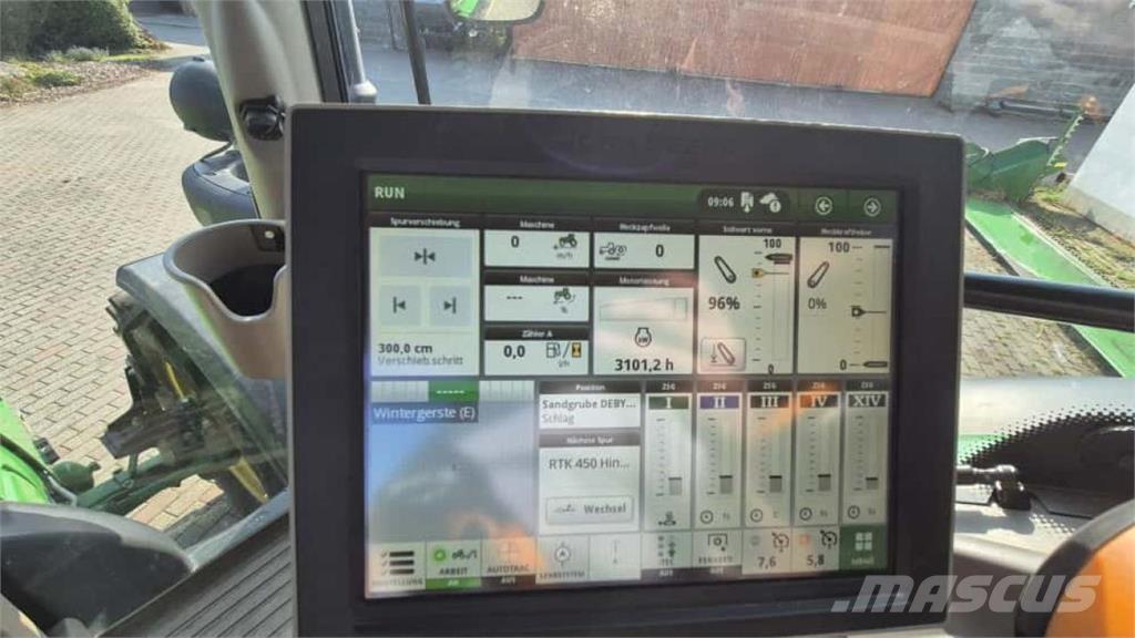 John Deere 6130R Traktorji