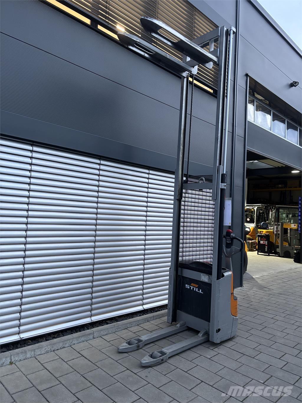 Still EXV 10 Samopogonski ročni viličarji