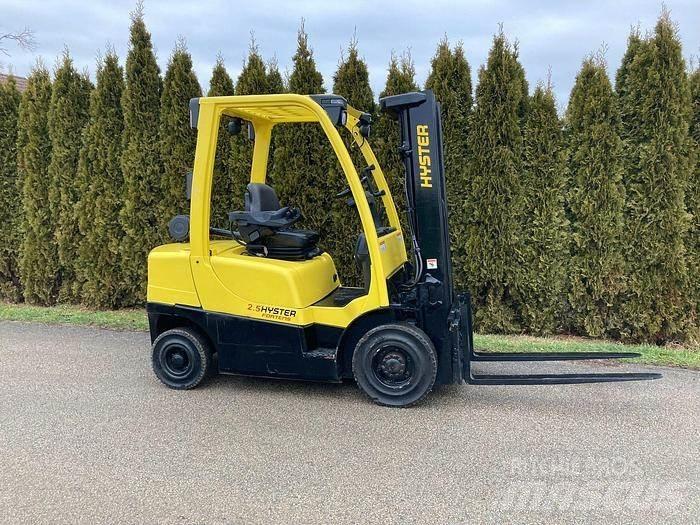 Hyster H2.5Ft Ročni električni viličar