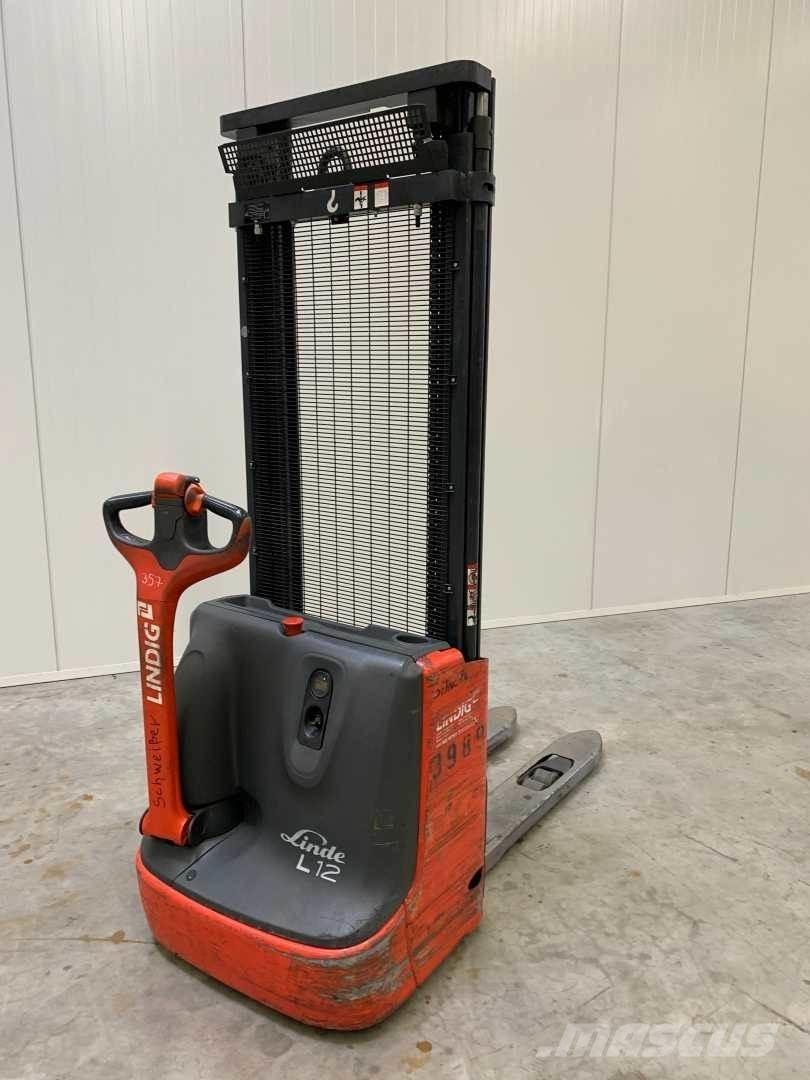 Linde L12 Samopogonski ročni viličarji