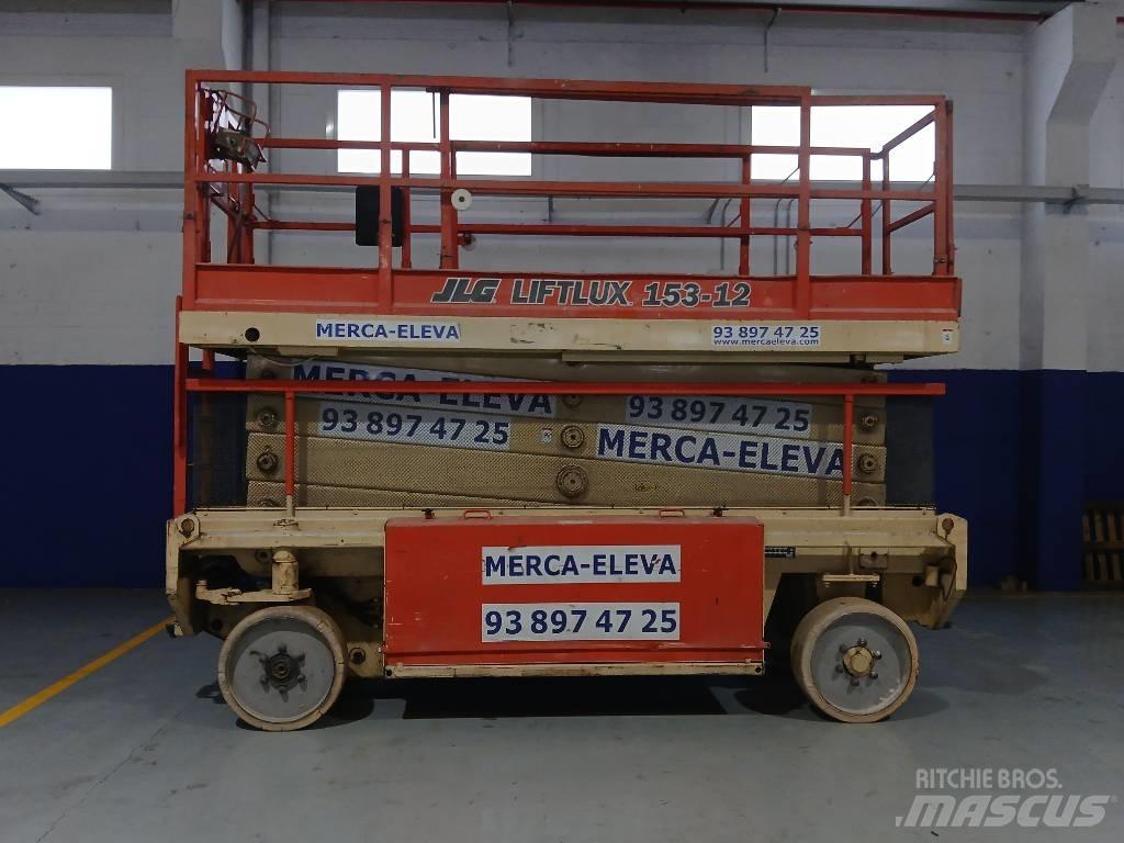 JLG 153-12 Škarjaste dvižne ploščadi