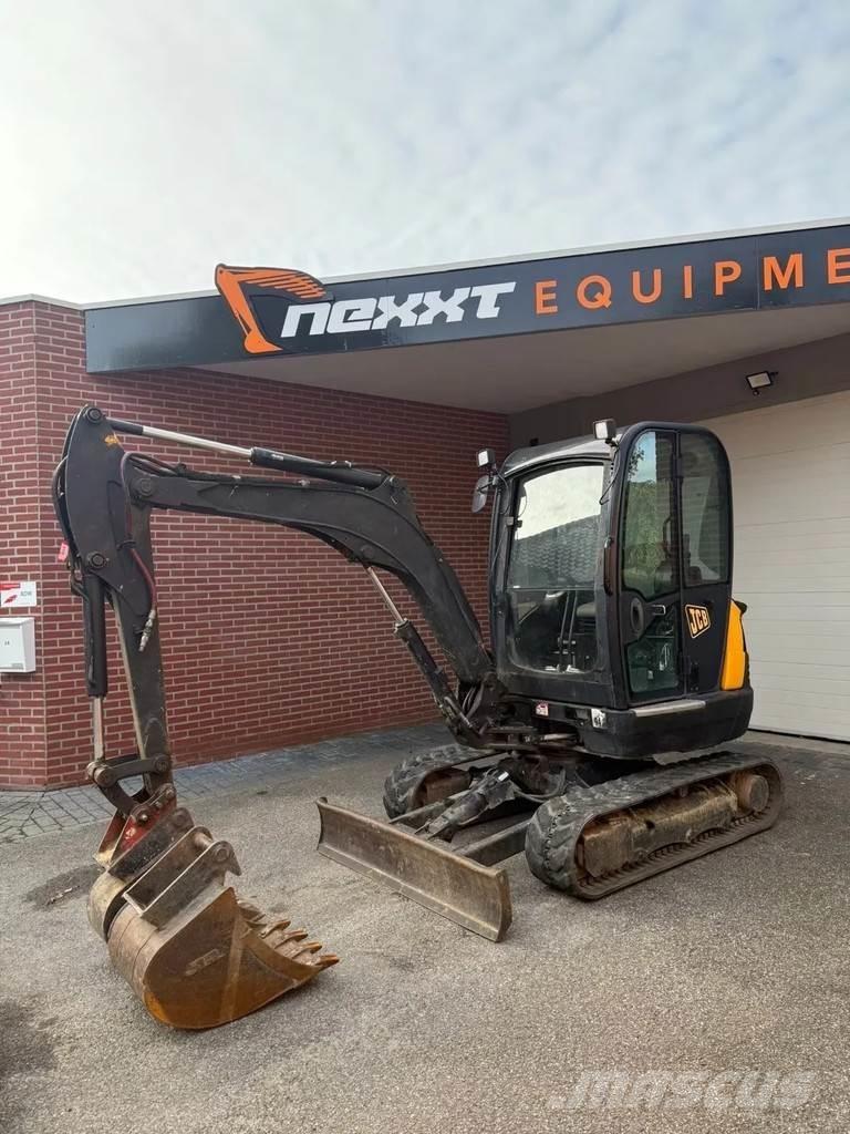 JCB 8026 CTS Mini bagri <7t