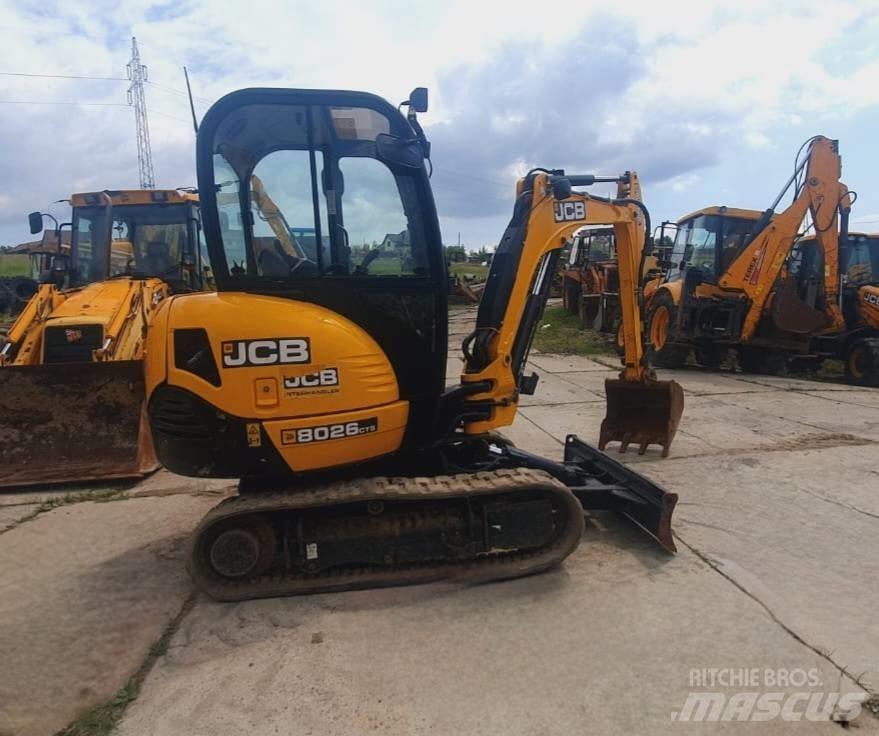 JCB 8026 CTS Mini bagri <7t