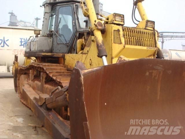 Komatsu d155a-2 Buldožerji goseničarji