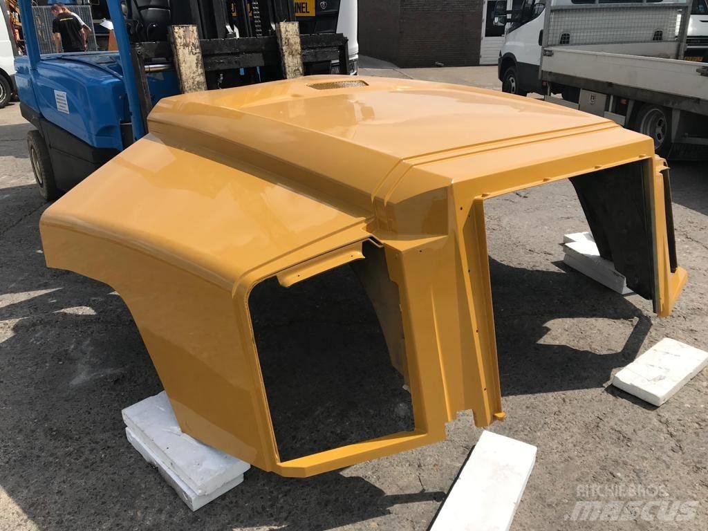 CAT 735 B Hood Podvozje in vzmetenje