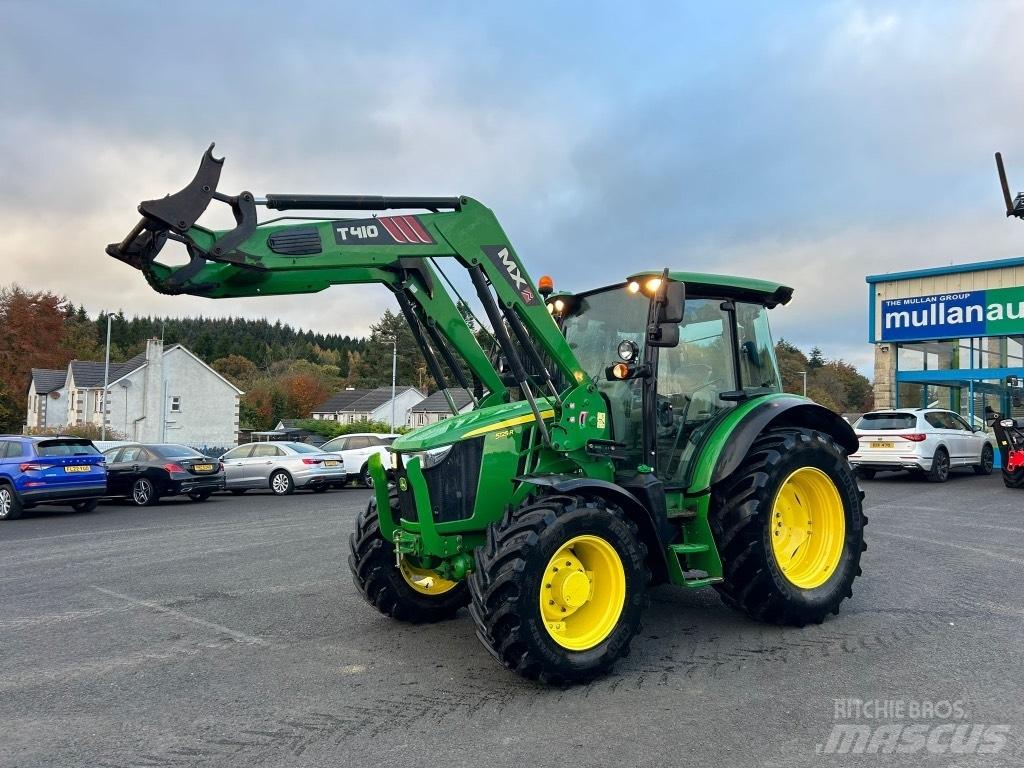 John Deere 5125 R Traktorji